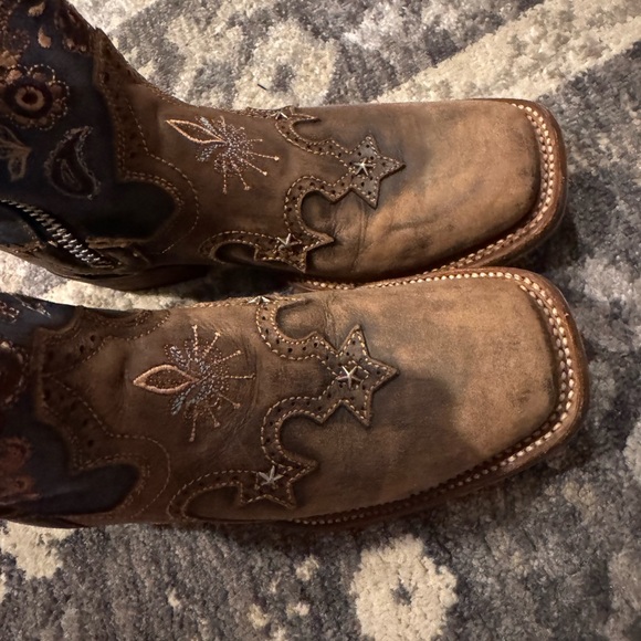 NWOT Dan Post Brown and Blue Embroidered Western Boots - Picture 2 of 8